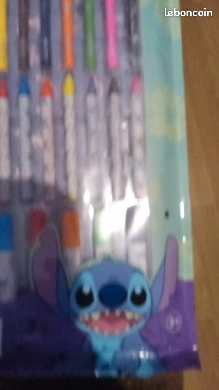 Coloriage et crayon 80 pieces stitch (image 3)