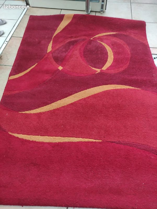 Vend tapis avec fleurs (image 1)