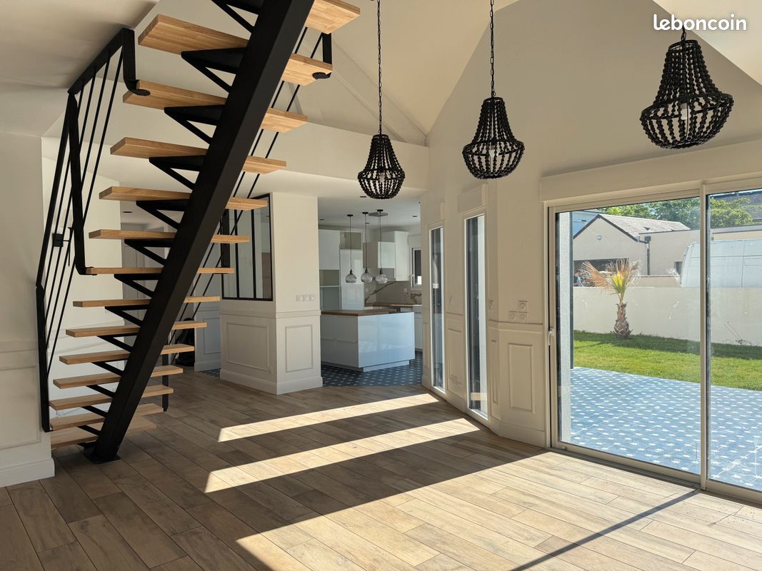 Maison 5 pièces 190 m² · à Châtellerault · 190 m² · 350 000 €