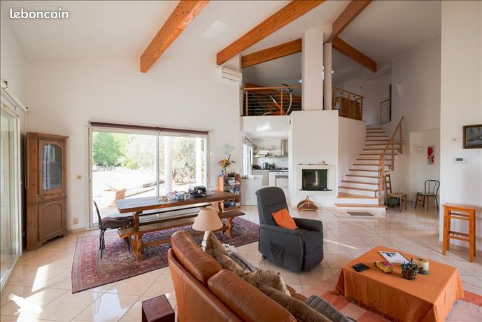 Maison 6 pièces 178 m²