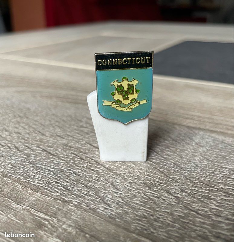 Pin’s Connecticut (image 3)