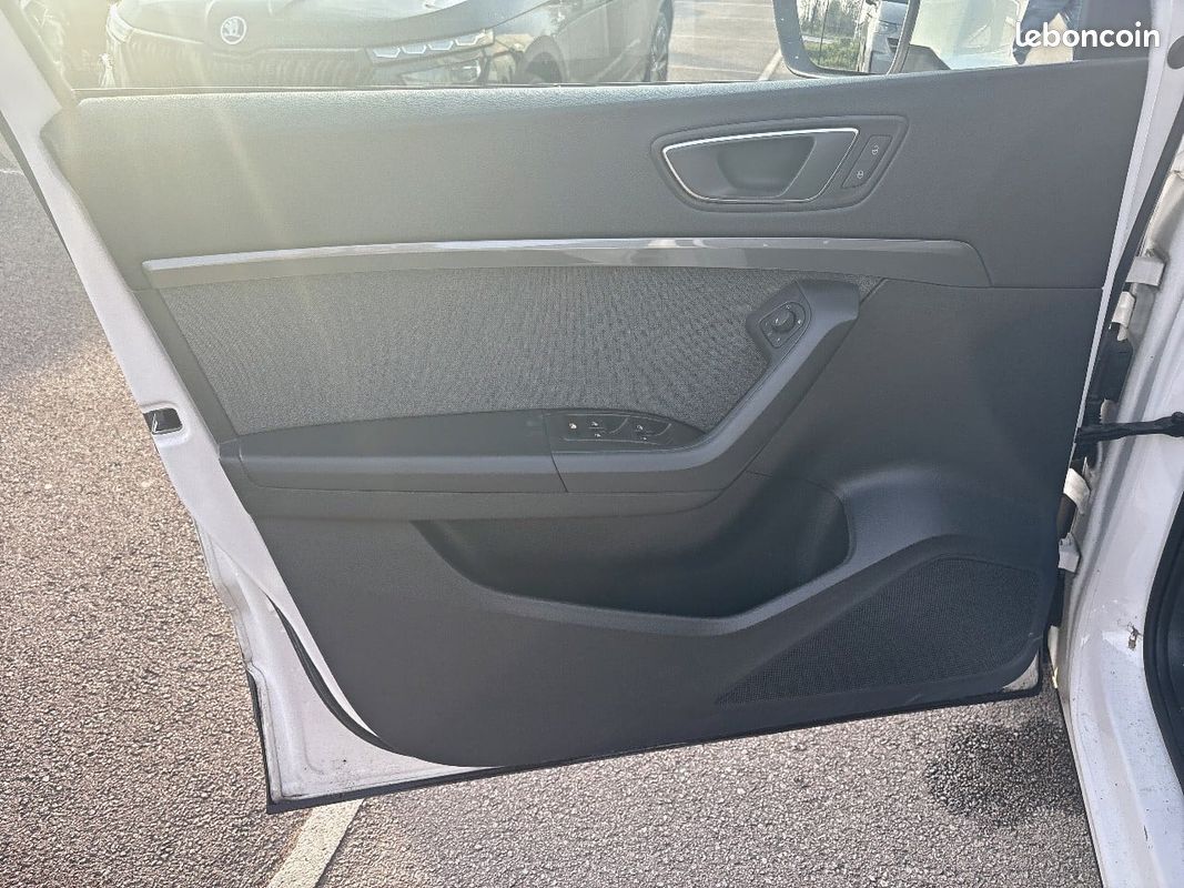 SEAT Ateca 2.0 TDI 115 ch Start/Stop Style Business (image 21)