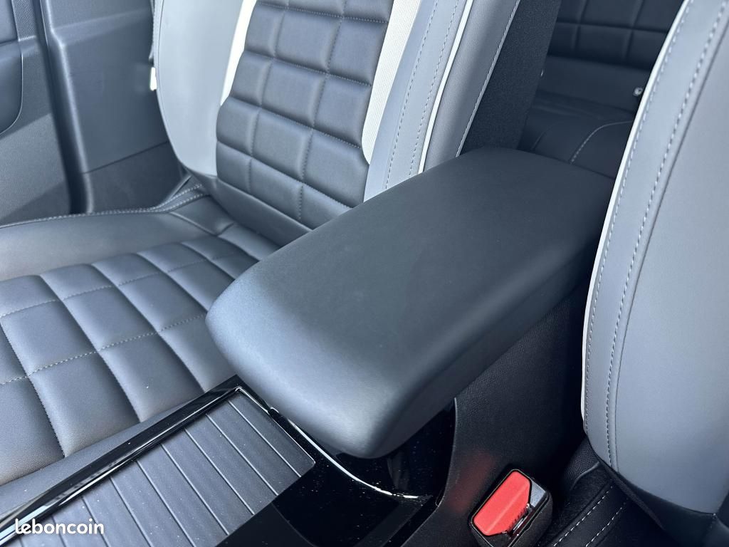 CITROEN C4 1.2i Hybride - 145 S&S - BV e-DCS 6 Max PHASE 2 (image 18)