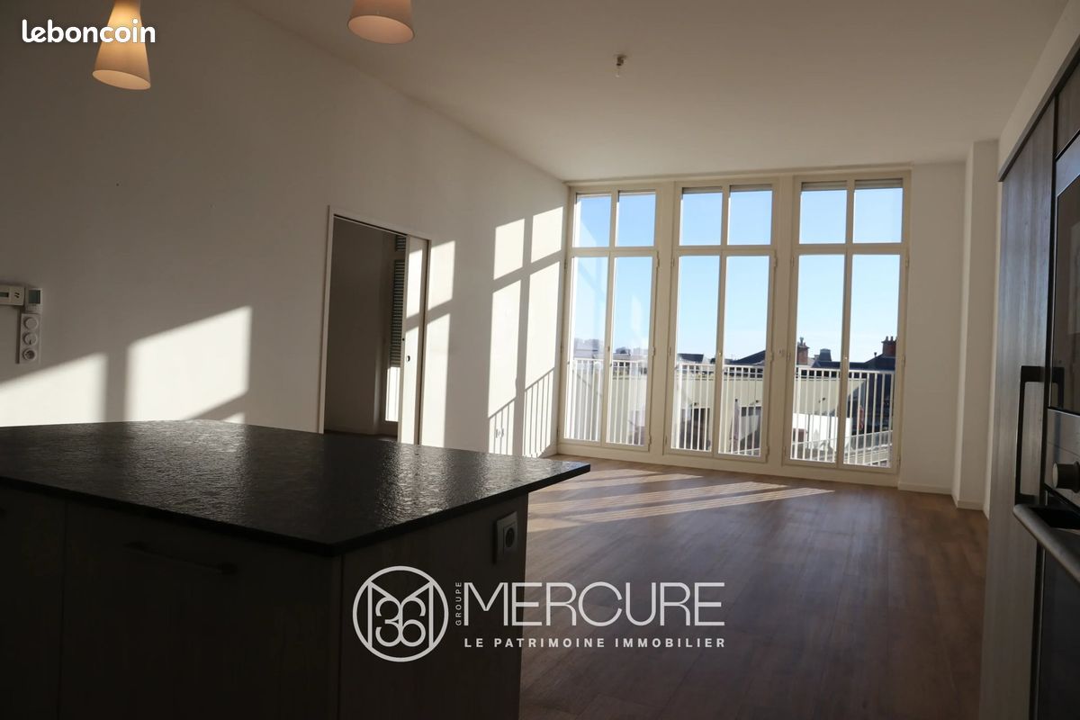 Appartement 2 pièces 66 m² · à Poitiers · 66 m² · 1 060 €/mois