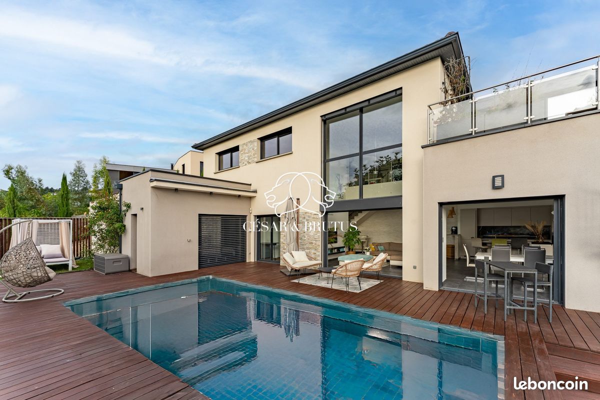 Maison 7 pièces 172 m² · à Saint-Didier-au-Mont-d'Or · 172 m² · 1 380 000 €