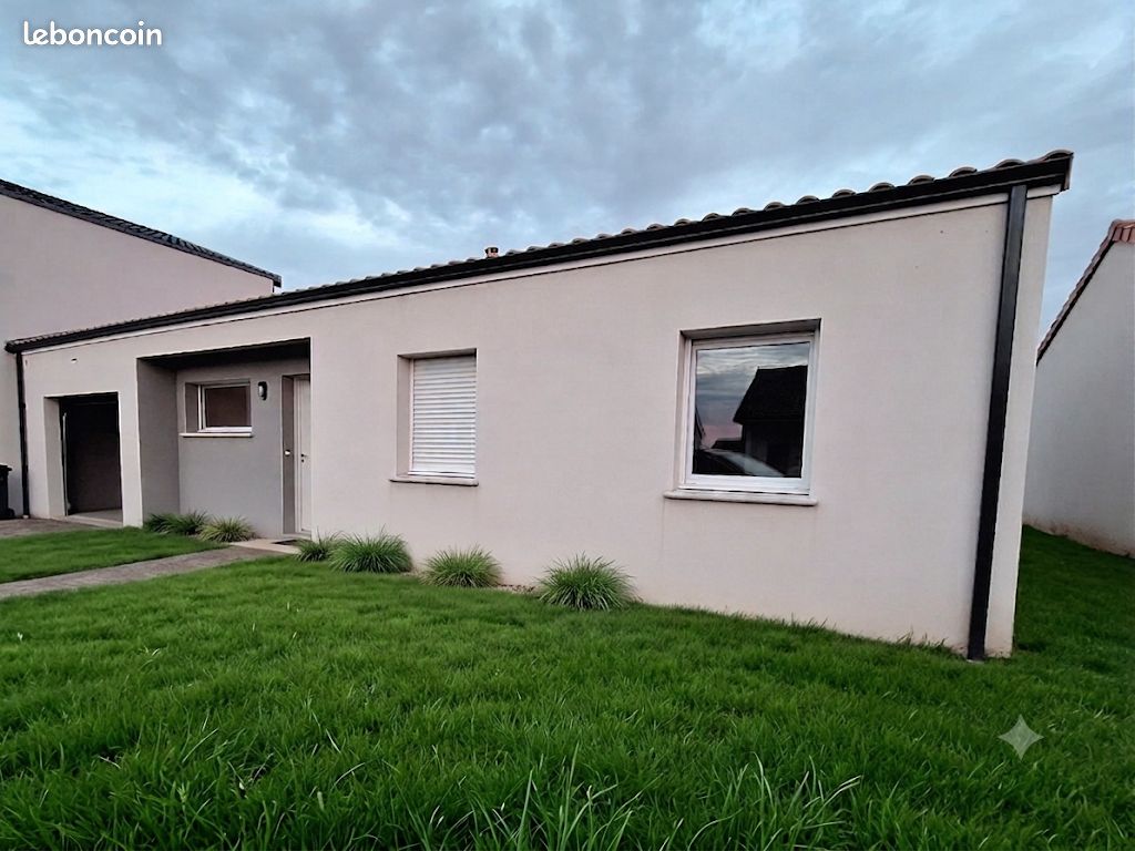 Maison 5 pièces 105 m² · à Le May-sur-Èvre · 105 m² · 1 020 €/mois
