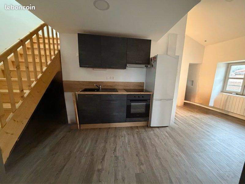 Appartement 3 pièces 53 m² · à Saint-Donat-sur-l'Herbasse · 53 m² · 600 €