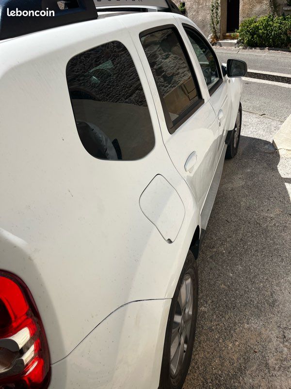 Dacia Duster 4x2 1.5dci (neuf) (image 2)