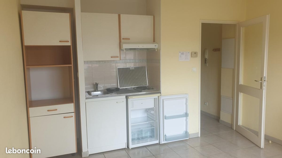 Appartement 1 pièce 20 m² · à Rodez · 20 m² · 353 €