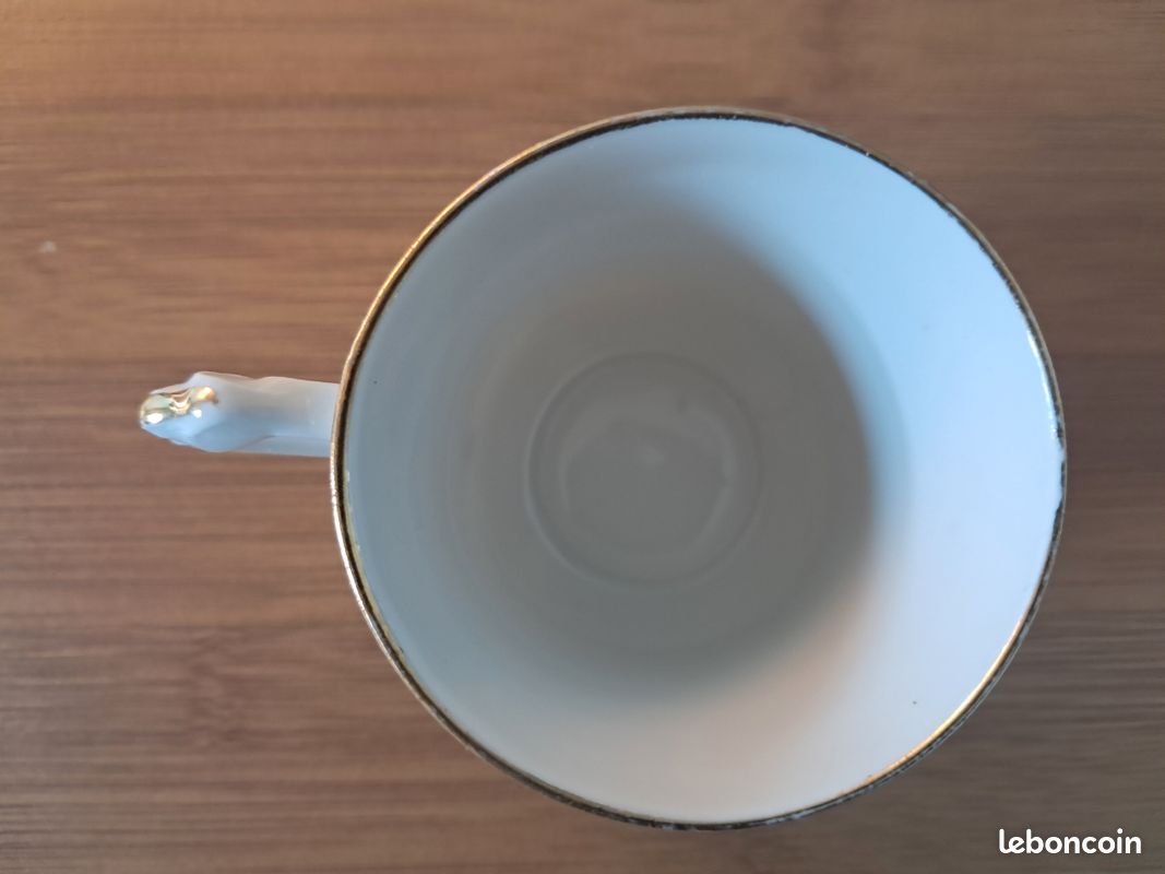 Lot 4 tasses porcelaine (image 3)