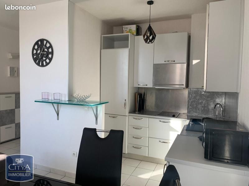 Appartement 3 pièces 46 m² · à Fréjus · 46 m² · 775 €