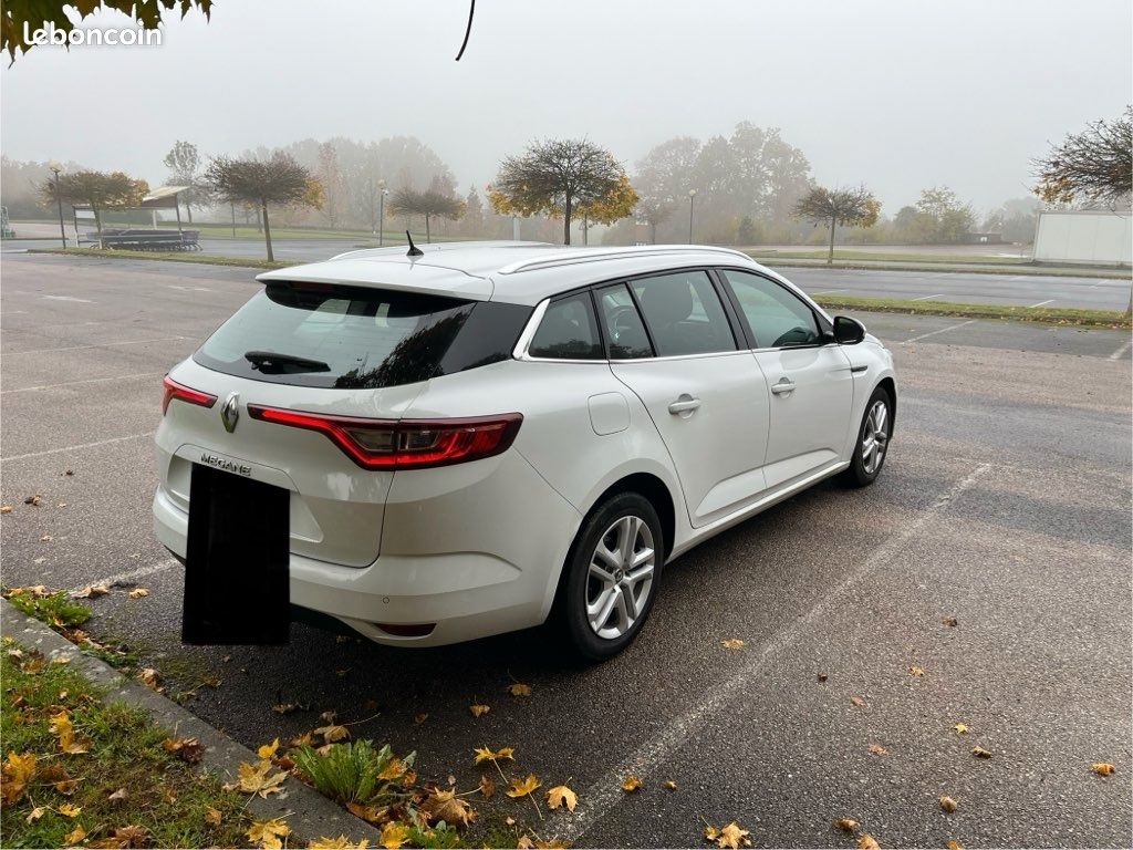 Megane IV (image 2)