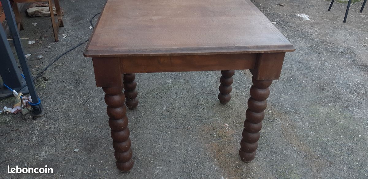Table chene pied torsadé (image 3)