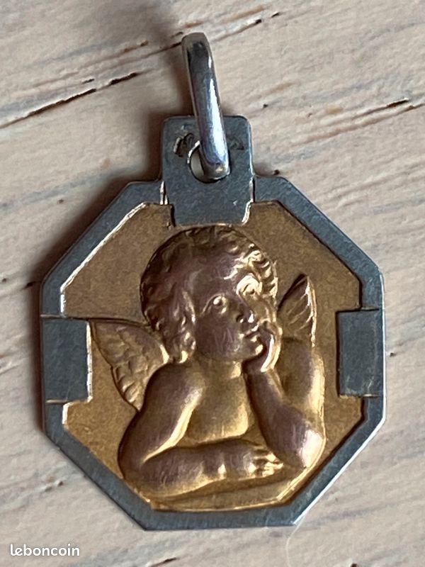 Médaille Vintage En Or 18k - Angelot Finement Travaillé - Collier Mi-long - Or Jaune - Occasion - Origine France