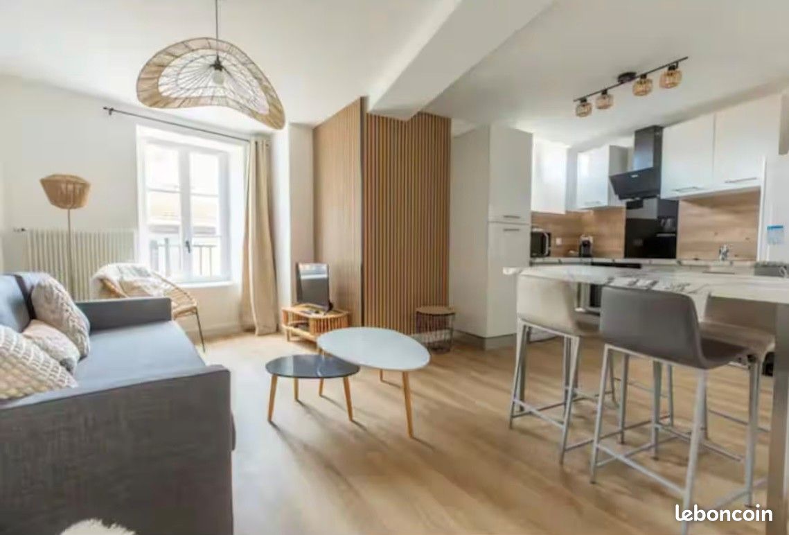 Appartement 2 pièces 49 m² · à Clermont-Ferrand · 49 m² · 720 €