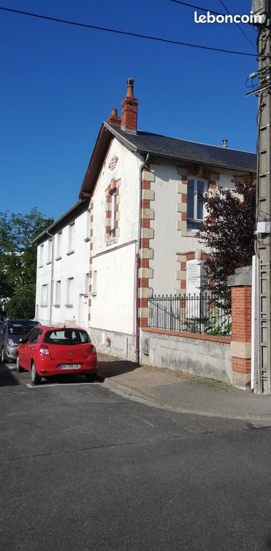 Appartement 3 pièces 92 m² · à Nevers · 92 m² · 600 €