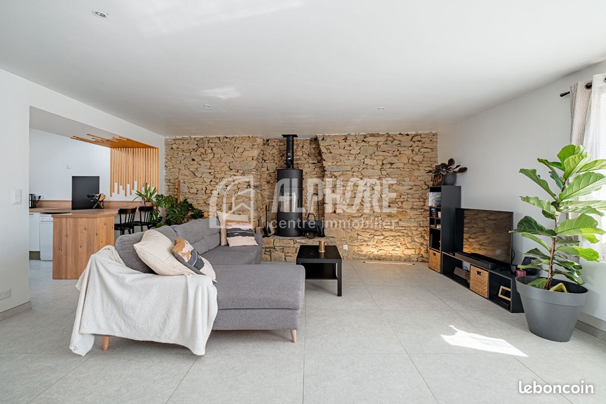 Maison 3 pièces 82 m² · à Férel · 82 m² · 249 900 €