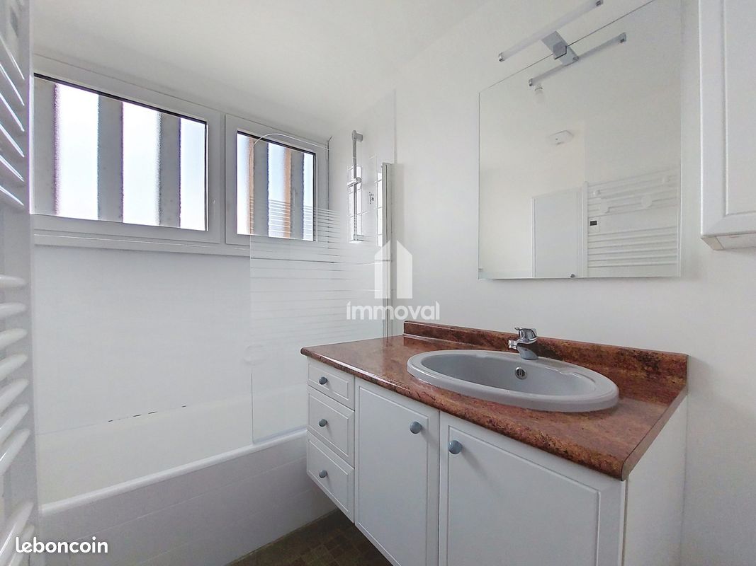 Appartement a louer schiltigheim - 4 pièce(s) - 77 m2 - Surfyn