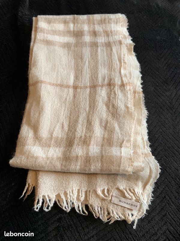 Écharpe Burberry (image 2)