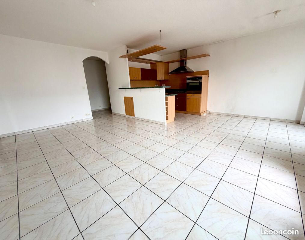 Appartement 3 pièces 71 m² · à La Motte-Servolex · 71 m² · 240 000 €