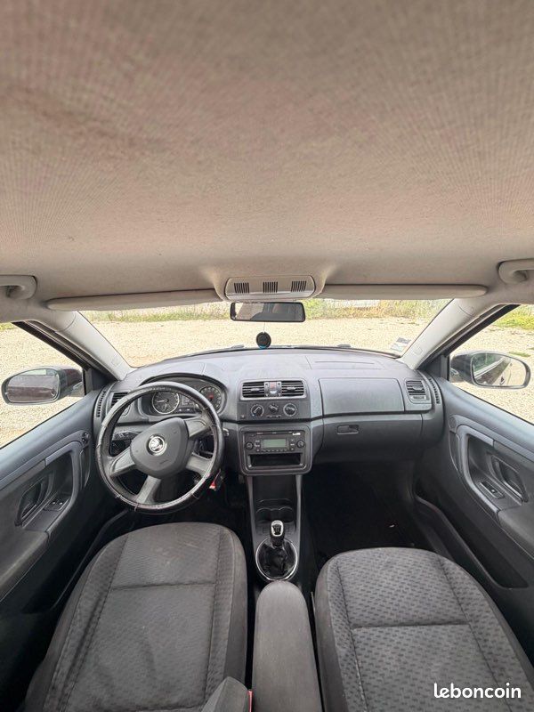 Skoda Fabia 2013 (2) 1.6 TDI 75 CR AMBITION (image 4)