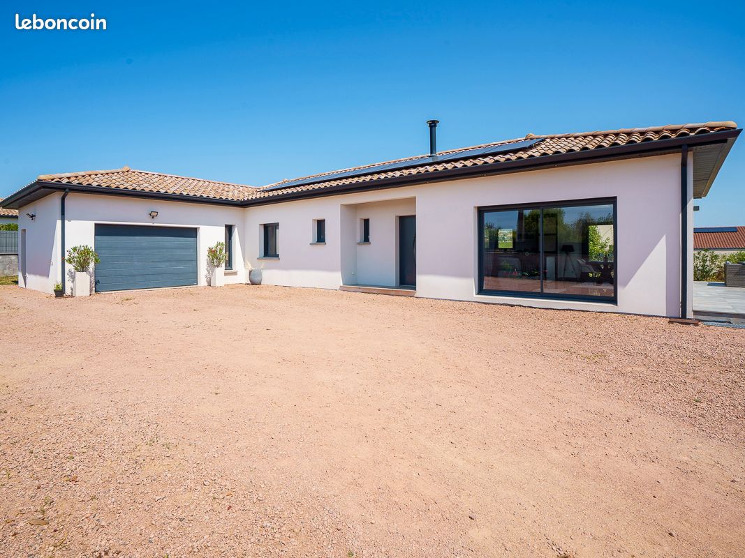 Maison 5 pièces 131 m² · à Prissé · 131 m² · 390 000 €