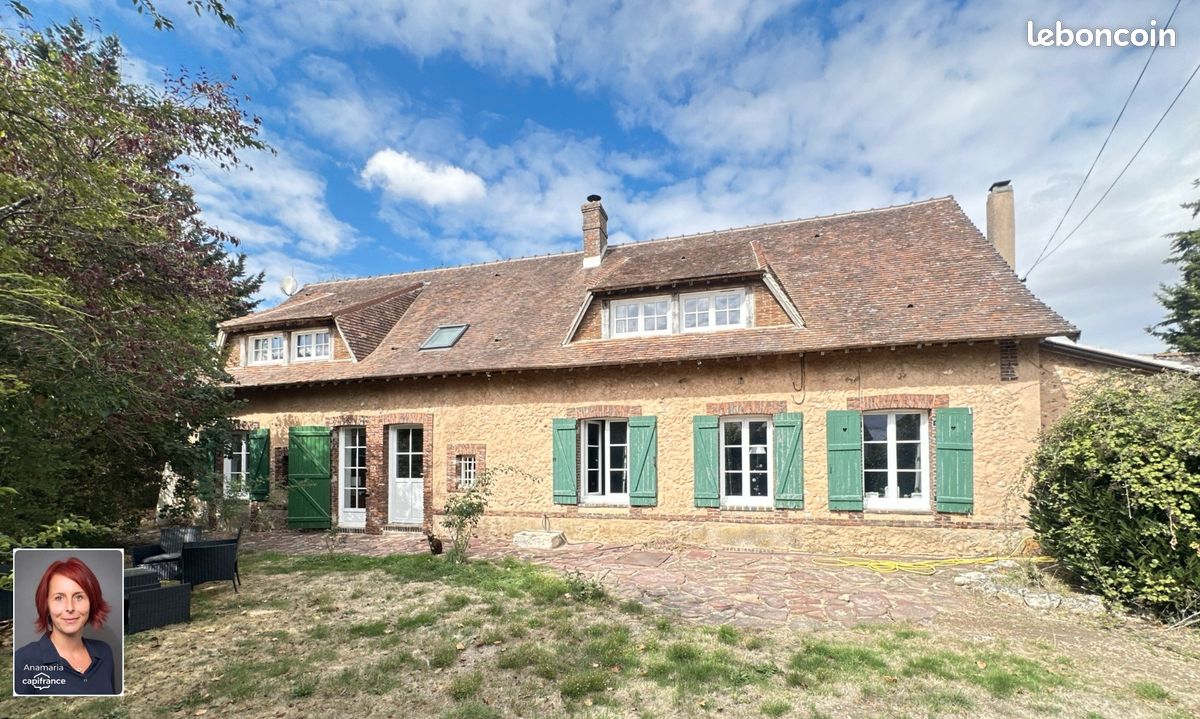 Maison 7 pièces 197 m² · à Pontgouin · 197 m² · 263 000 €