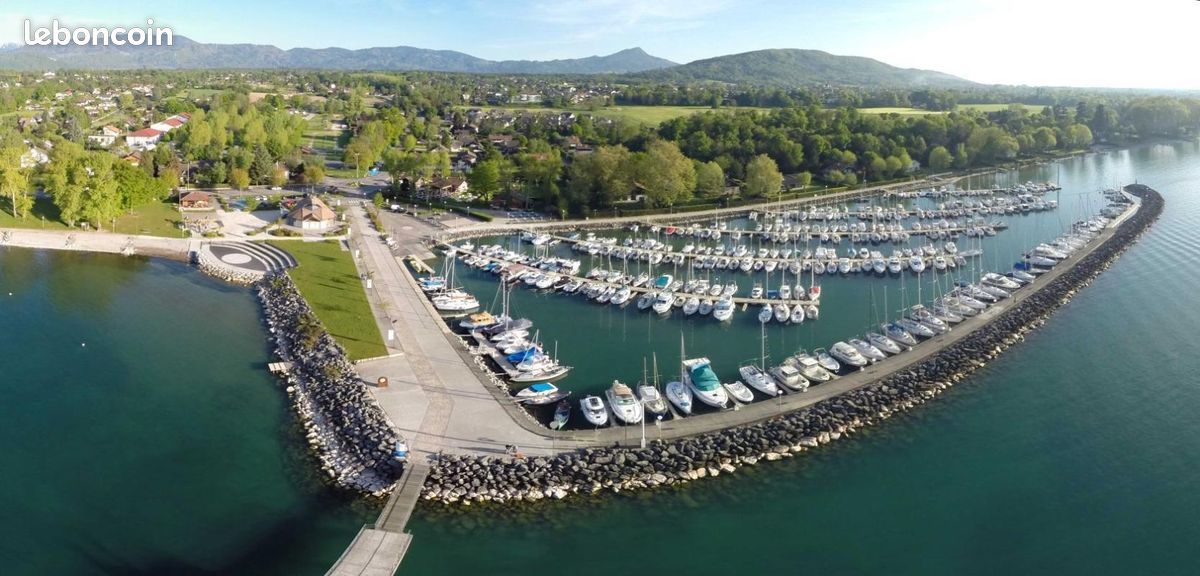 Terrain 1 000 m² Sciez · 327 000 €