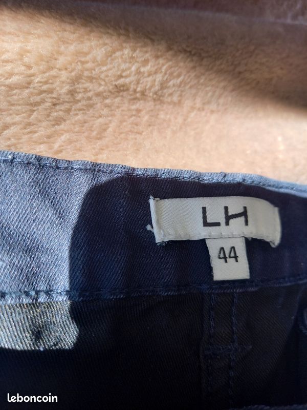 Pantalon femme Jean pantacourt taille 44 Vêtements