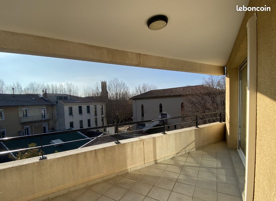 Appartement 2 pièces 61 m² · à Aix-en-Provence · 61 m² · 1 385 €/mois