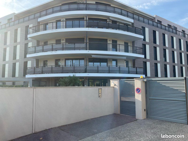 Appartement 2 pièces 53 m² · à Fréjus · 53 m² · 375 000 €