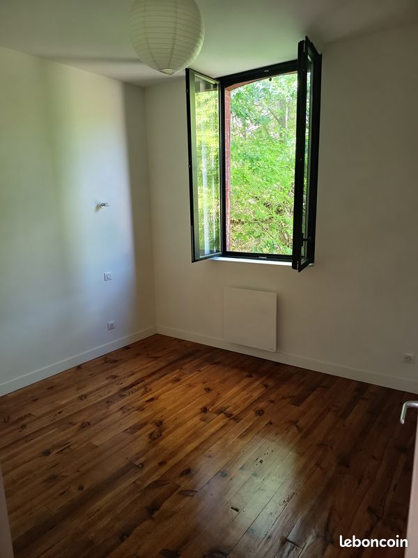 Appartement 1 pièce 39 m² · à Saléchan · 39,3 m² · 404 €