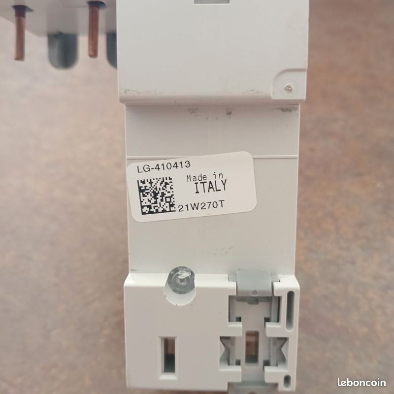 Legrand Dx³ Bloc Différentiel 2P 63A 300mA Type AC – Protection Fiable Pour Installations Électriques, Montage Vis DX³