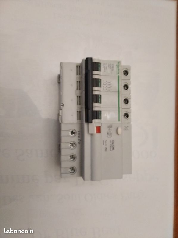 Disjoncteur Tetra 380 volts neuf (image 1)