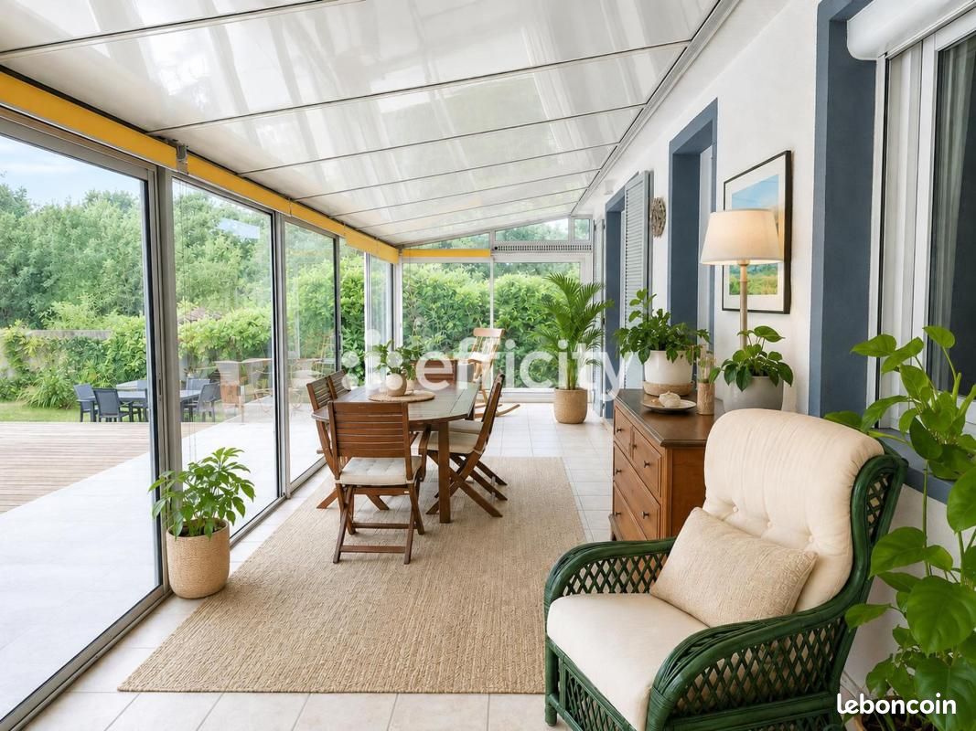 Maison 7 pièces 180 m² · à Basse-Goulaine · 180 m² · 492 000 €