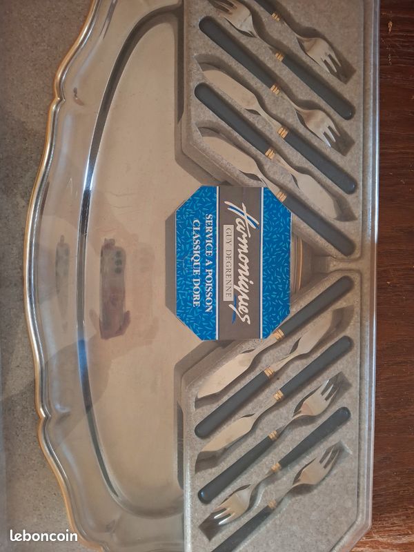 Coffret de couverts à poisson Les Harmoniques de Guy Degrenne