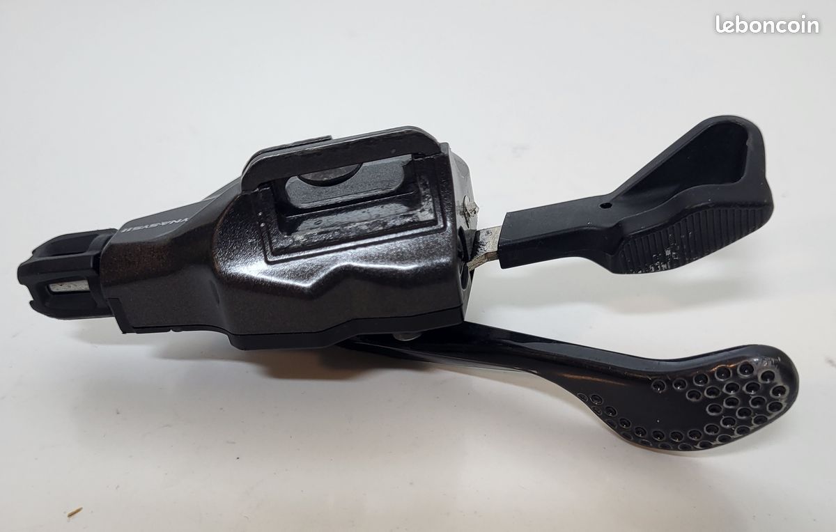 Shimano Deore XT SL-M8000 – Manettes 2/3×11 vitesses – I-Spec II (image 8)