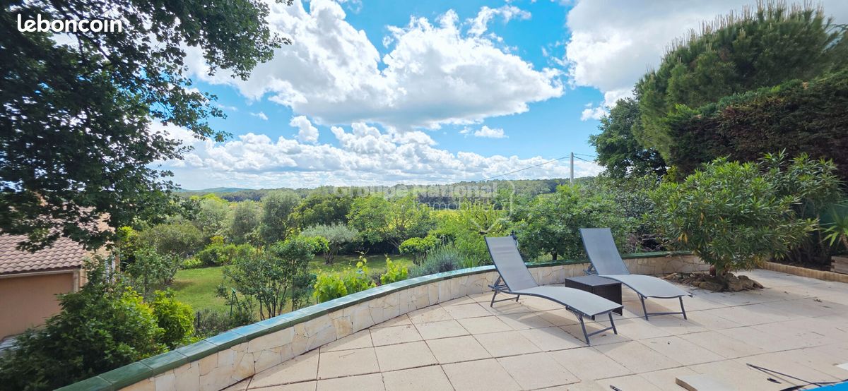 Maison 7 pièces 238 m² · à Sabran · 238 m² · 489 000 €