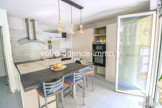 Appartement 4 pièces 97 m² — 5
