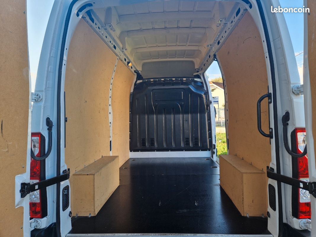 Renault Master 2.3 dCi 135ch, L2H3, Grand Confort, L2 H3, 1er Main, TBEG, 03/2021, GPS, R-link, TVA récup...Echange, Reprise Possible (image 3)