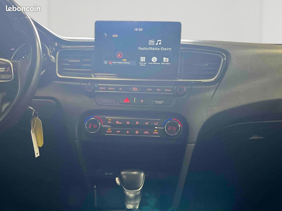 KIA CEED 1.6 CRDi 115 ch ISG DCT7 Active (image 14)