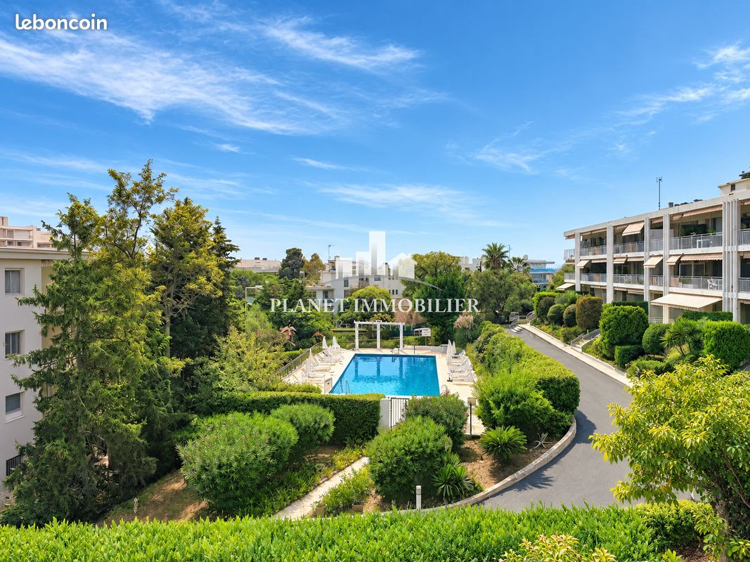 Appartement 3 pièces 60 m² · à Antibes · 60 m² · 349 000 €