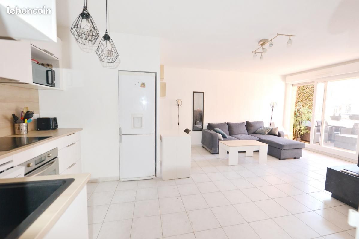 Appartement a louer grasse - 2 pièce(s) - 44 m2 - Surfyn