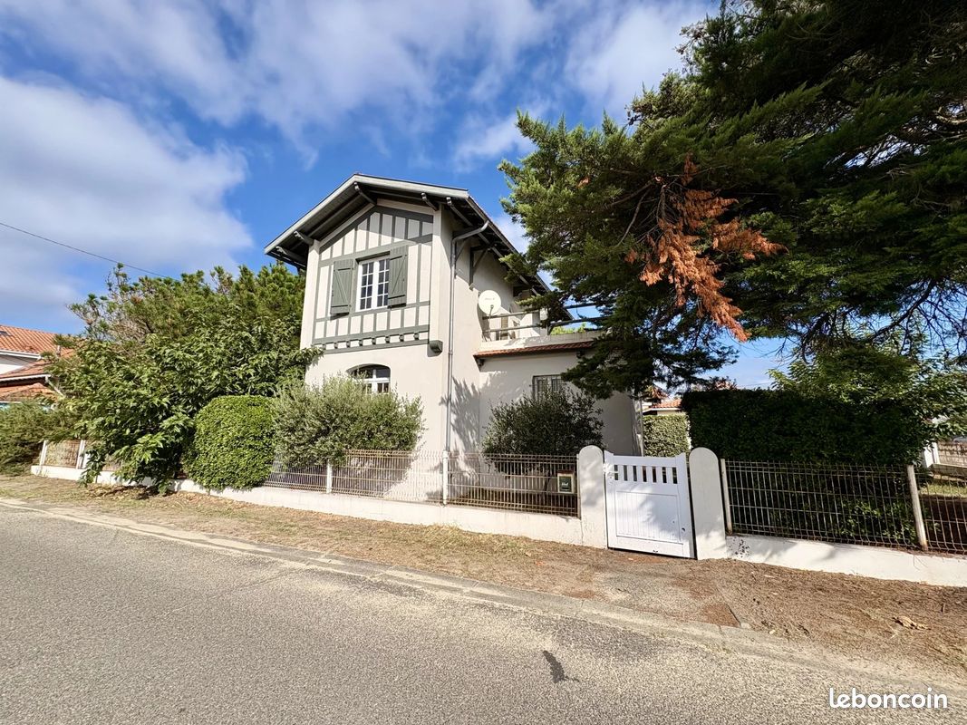 Maison 7 pièces 85 m² · à Biscarrosse · 85 m² · 549 000 €
