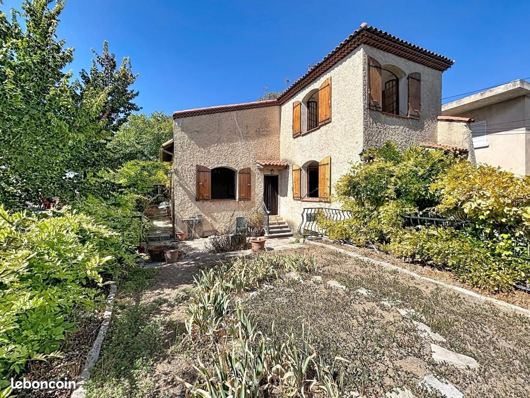Maison 5 pièces 105 m² · à Marseille · 105 m² · 320 000 €