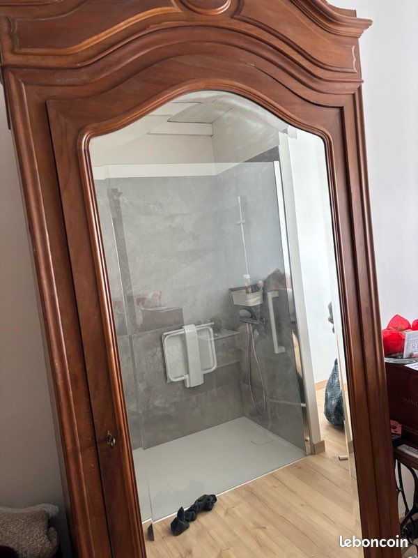 Armoire et lit année 1930 (image 1)