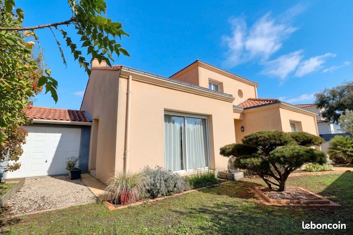 Maison 6 pièces 148 m² · à Saint-Sébastien-sur-Loire · 148 m² · 522 000 €