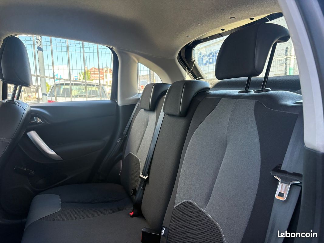 Citroën C3 1.4 VTI Airdream Confort (image 9)
