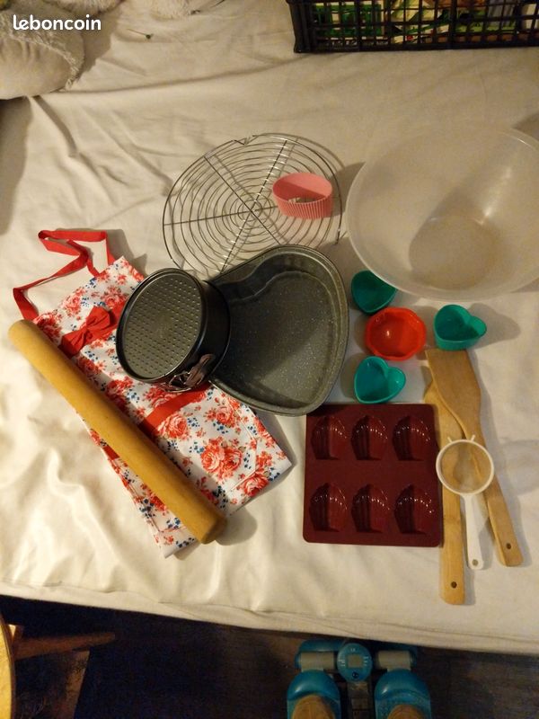 Ustensiles de pâtisserie en lot (14 pc) (image 2)