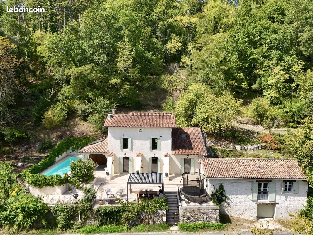 Maison 8 pièces 186 m² · à Eymet · 186 m² · 570 000 €